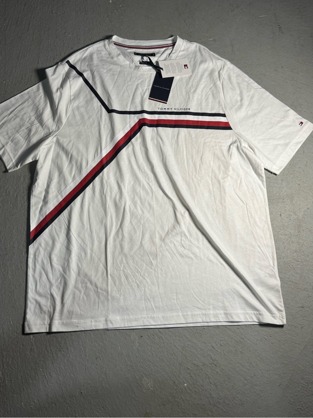 Tommy Hilfiger Men’s White Stripe Crewneck T-Shirt 3xlt organic cotton